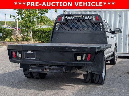 Used 2016 RAM 3500 Tradesman w/ Chrome Appearance Group RWD image 4