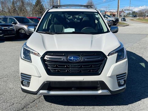 Used 2022 Subaru Forester Touring w/ Popular Package #2 image 6