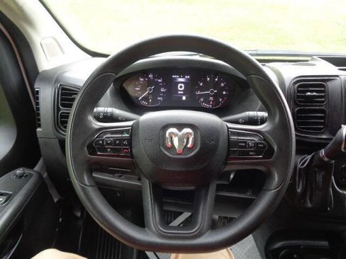 Used 2023 RAM ProMaster 2500 FWD image 13