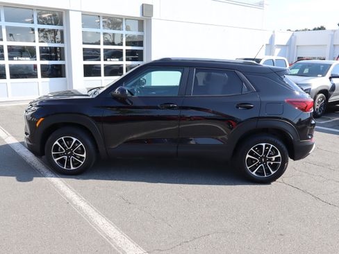 Used 2024 Chevrolet TrailBlazer LT AWD/4WD image 7