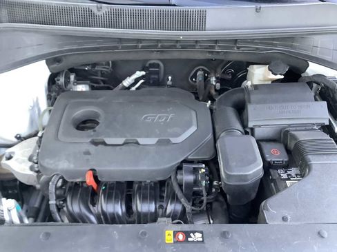 Used 2017 Kia Sorento LX AWD/4WD image 8