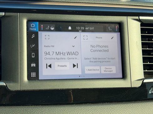 Certified 2022 Chrysler Voyager LX image 25