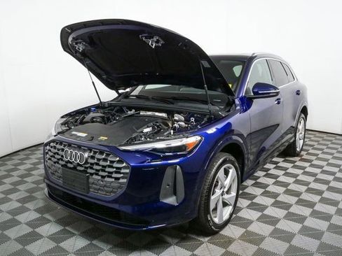 New 2025 Audi Q5 Premium Plus image 34