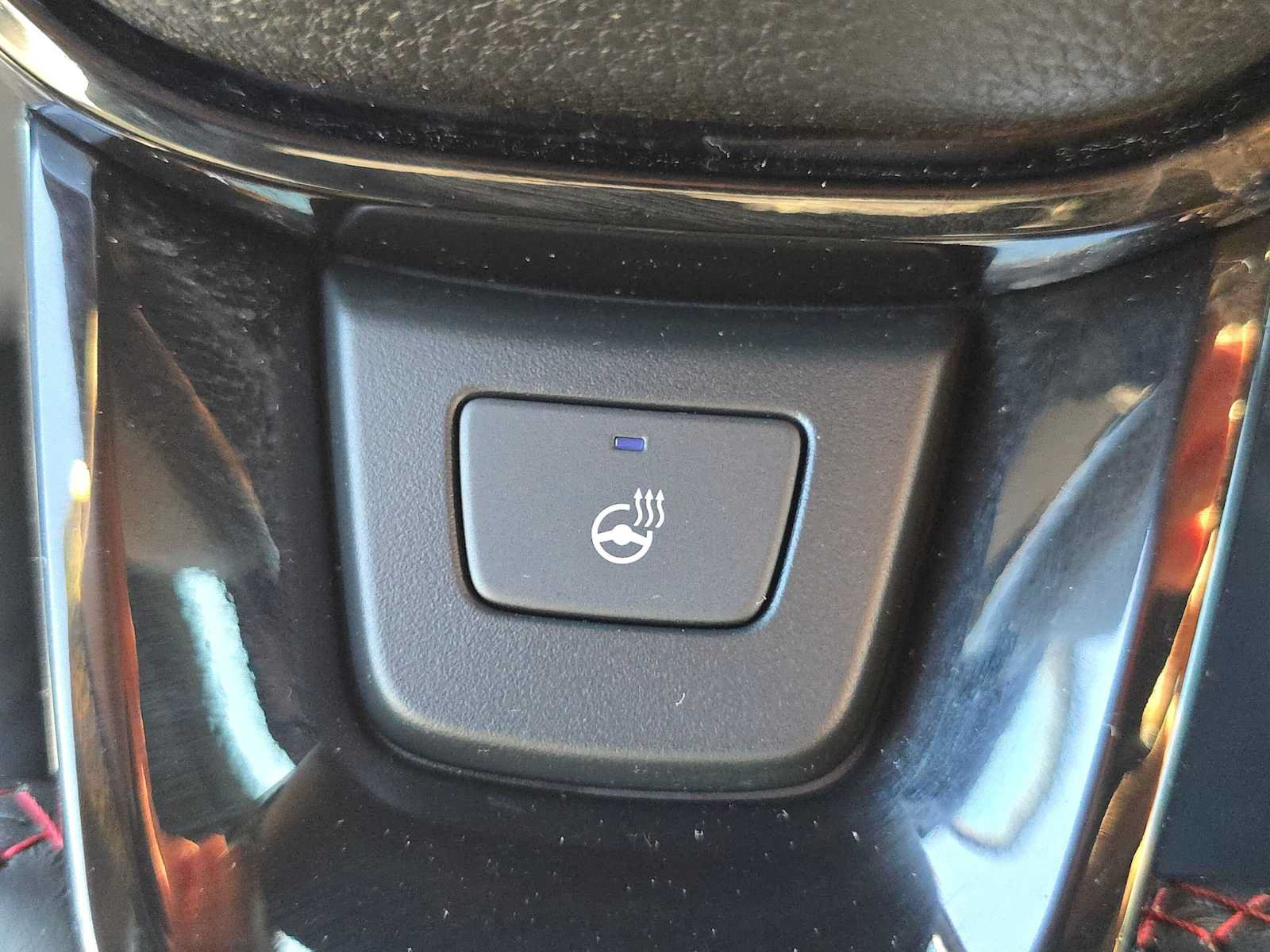 Used 2025 Honda Pilot Black Edition image 30