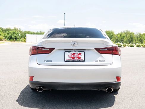 Used 2016 Lexus IS 350 RWD image 4