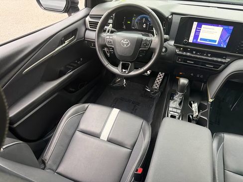Certified 2025 Toyota Camry SE w/ Convenience Package FWD image 24