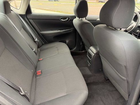 Used 2019 Nissan Sentra S image 16