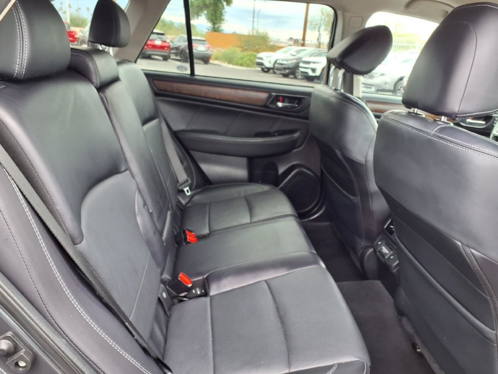 Used 2018 Subaru Outback 2.5i Limited AWD/4WD image 22