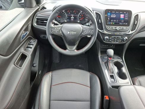 Used 2023 Chevrolet Equinox RS w/ RS Leather Package image 11
