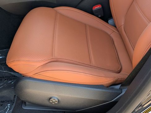 New 2026 Mercedes-Benz GLC 300 GLC 300 image 23