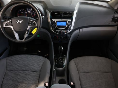 Used 2013 Hyundai Accent GLS w/ Premium Pkg FWD image 25