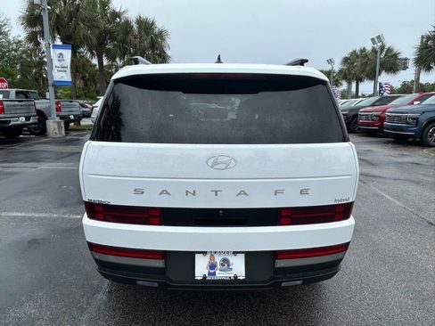 Used 2025 Hyundai Santa Fe Limited FWD image 6