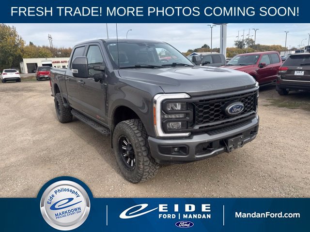 Used 2023 Ford F350 Lariat w/ Lariat Ultimate Package AWD/4WD image 1