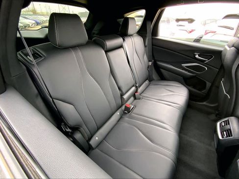 Used 2025 Acura RDX image 19