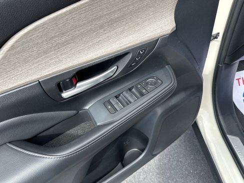 Used 2024 Toyota Grand Highlander Platinum image 15