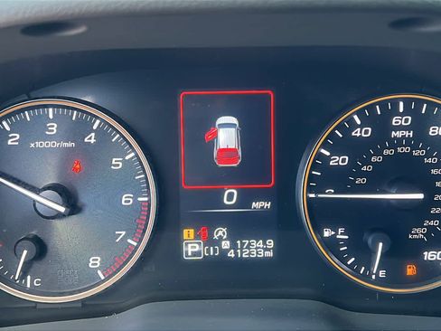 Certified 2024 Subaru Crosstrek 2.5i Wilderness AWD/4WD image 22
