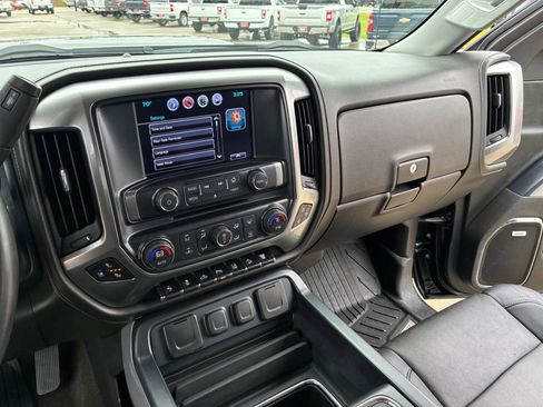 Used 2017 Chevrolet Silverado 2500 LTZ w/ Duramax Plus Package AWD/4WD image 20