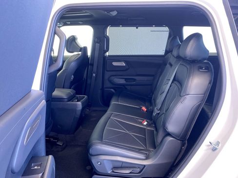 New 2027 Kia Telluride EX FWD image 34