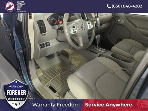Used 2018 Nissan Frontier SV w/ Value Truck Package RWD image 10