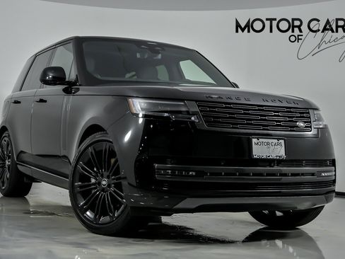 Used 2024 Land Rover Range Rover SE AWD/4WD image 1