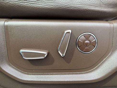 Used 2022 Ford F450 King Ranch w/ King Ranch Ultimate Package image 44