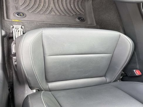 Certified 2026 Toyota Prius XLE FWD image 9