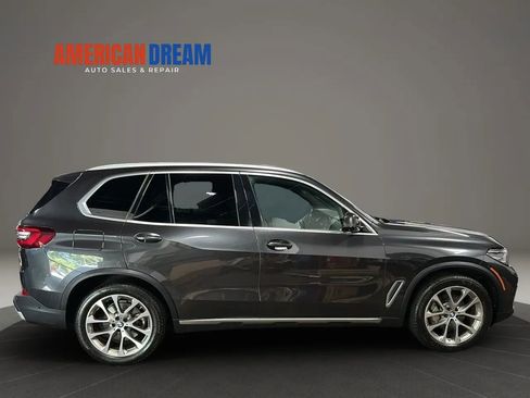 Used 2022 BMW X5 xDrive40i w/ Premium Package AWD/4WD image 6
