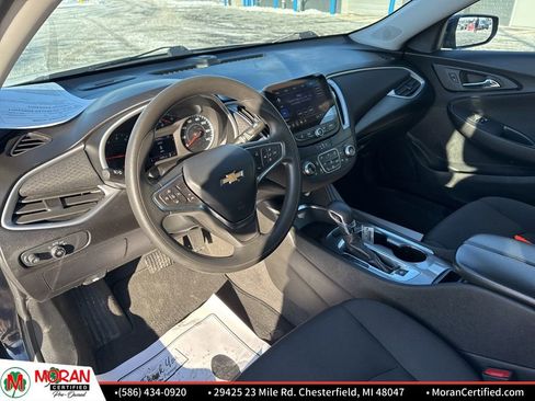 Used 2023 Chevrolet Malibu LT image 12