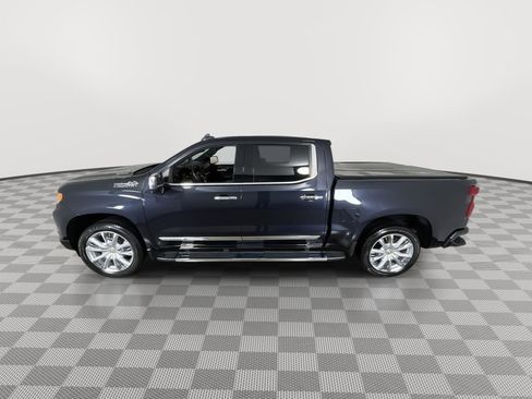 Used 2023 Chevrolet Silverado 1500 High Country image 11