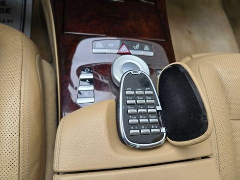 Used 2012 Mercedes-Benz S 550 4MATIC w/ Premium 2 Pkg image 34