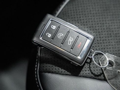 New 2025 Jeep Grand Cherokee Altitude w/ Trailer Tow Package image 39