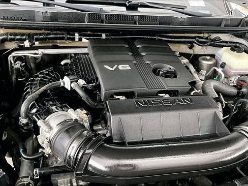 Certified 2023 Nissan Frontier S image 31