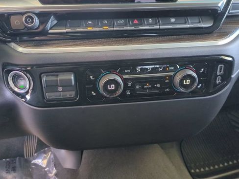 Certified 2026 Chevrolet Silverado 1500 LT AWD/4WD image 19