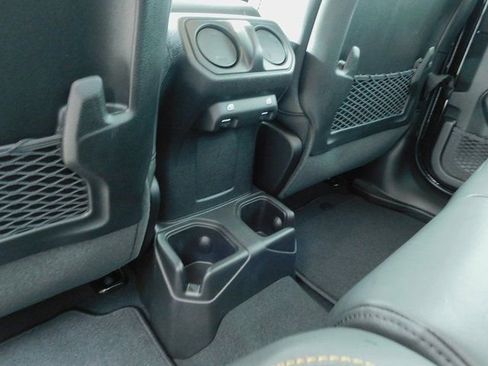 New 2026 Jeep Gladiator Sport AWD/4WD image 22