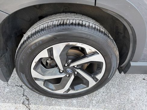 Used 2023 Subaru Forester Touring image 20