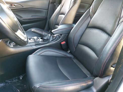 Used 2016 MAZDA MAZDA3 s Touring image 14