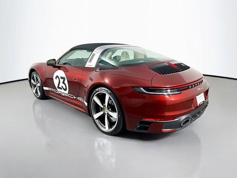 Used 2021 Porsche 911 Targa 4S image 3