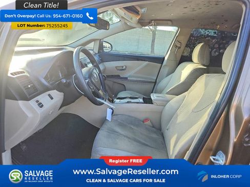 Used 2013 Toyota Venza LE FWD image 9