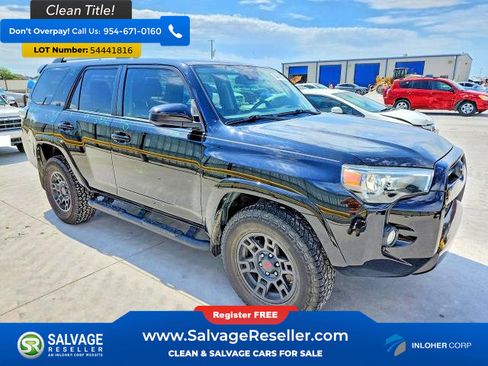 Used 2020 Toyota 4Runner SR5 RWD image 5