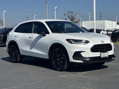 Certified 2024 Honda HR-V Sport image 7