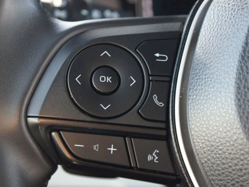 Used 2023 Toyota Corolla XSE image 9