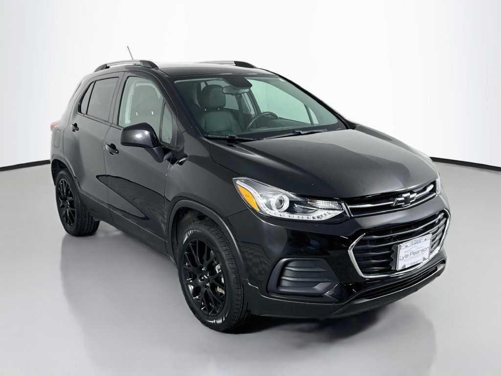 Used 2022 Chevrolet Trax LT w/ Premium Seat Package AWD/4WD image 7