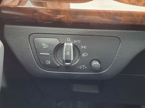 Used 2018 Audi Q5 2.0T Premium Plus w/ Premium Plus Package image 9