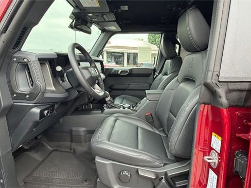 New 2025 Ford Bronco Badlands image 32