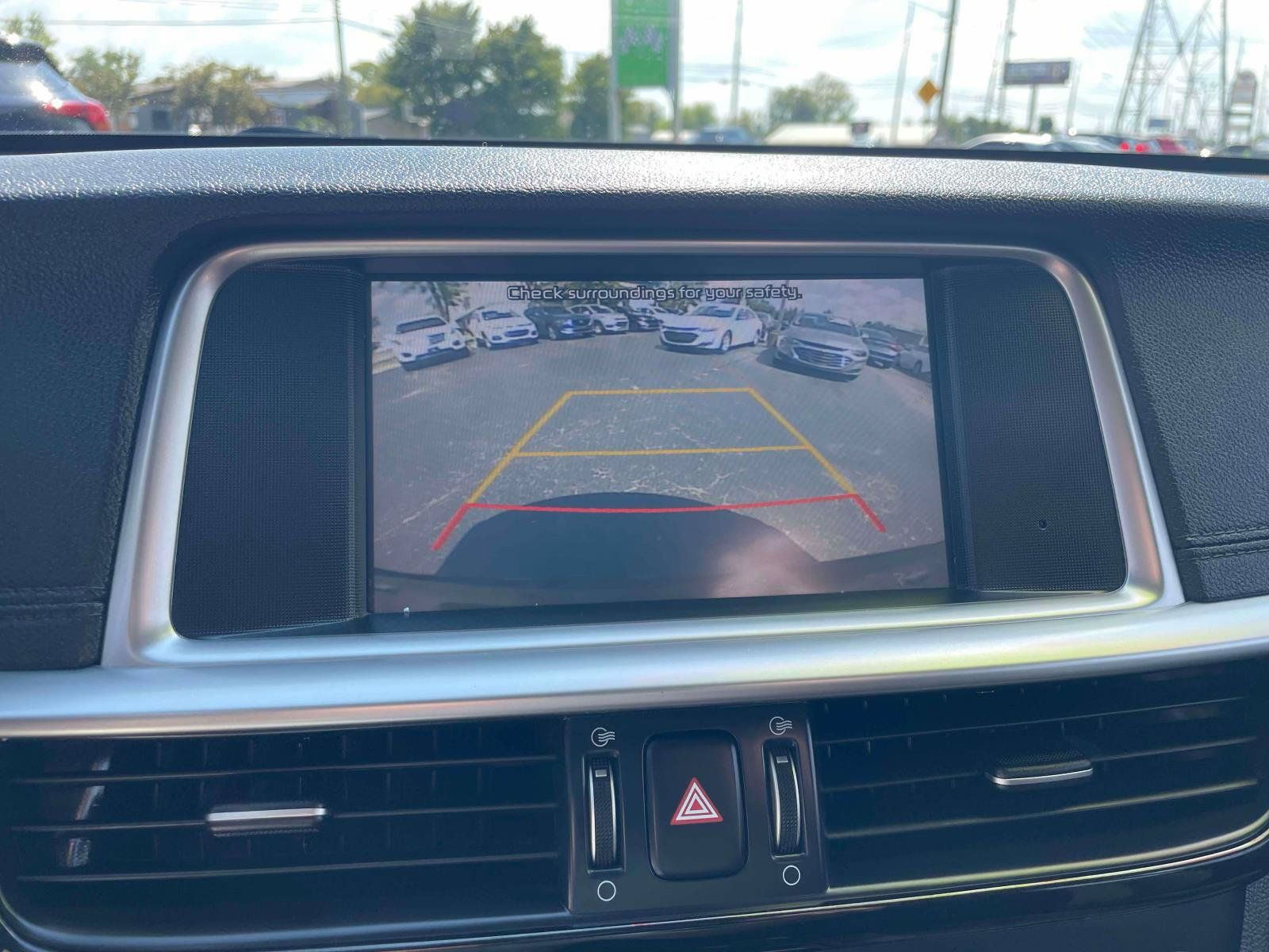 Used 2020 Kia Optima LX FWD image 16