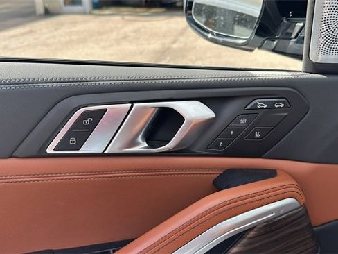 Used 2024 BMW X6 M60i w/ Dynamic Handling Package image 14