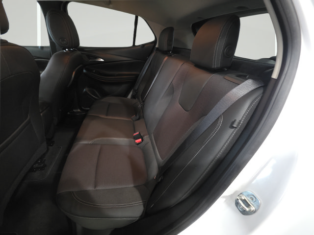 Used 2022 Buick Encore GX Preferred w/ Cold Weather Comfort Package FWD image 25