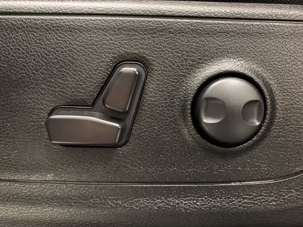 Used 2025 RAM 1500 Big Horn AWD/4WD image 19