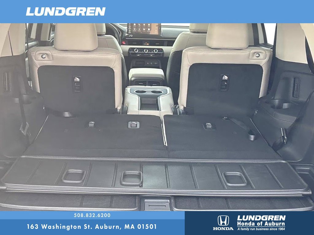 New 2026 Honda Pilot Touring image 5