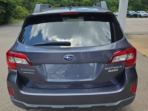 Used 2016 Subaru Outback 2.5i Limited AWD/4WD image 4